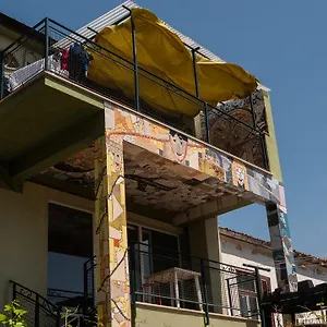  Hostal Art & Joy
